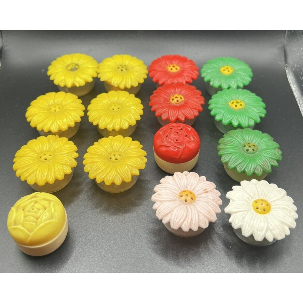 VTG Floral Daisy & Roses Salt and Pepper Shakers Plastic ~ Set Of 15 ~ Colorful